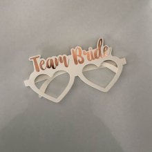 משקפיים TEAM BRIDE בצורת לב